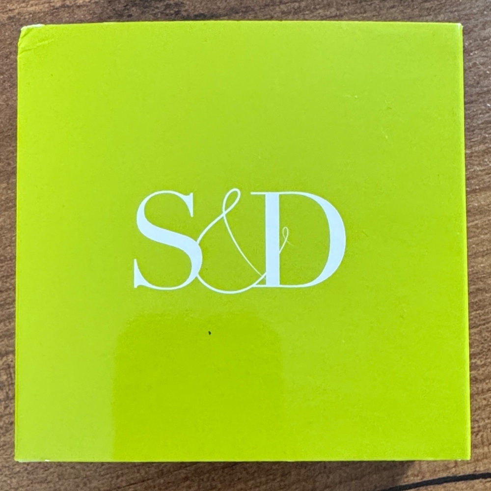 Stella & Dot Lavender Charm Keeper Necklace with Silver Clasp - Brand New in Box - Picture 2 of 3